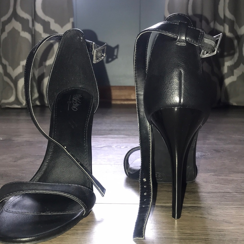 Black heels